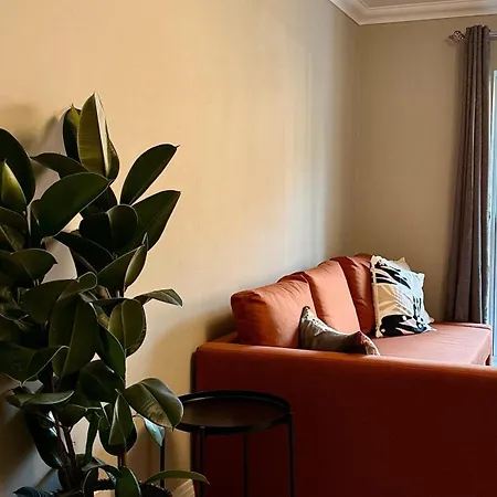 Modern & * Dublin
